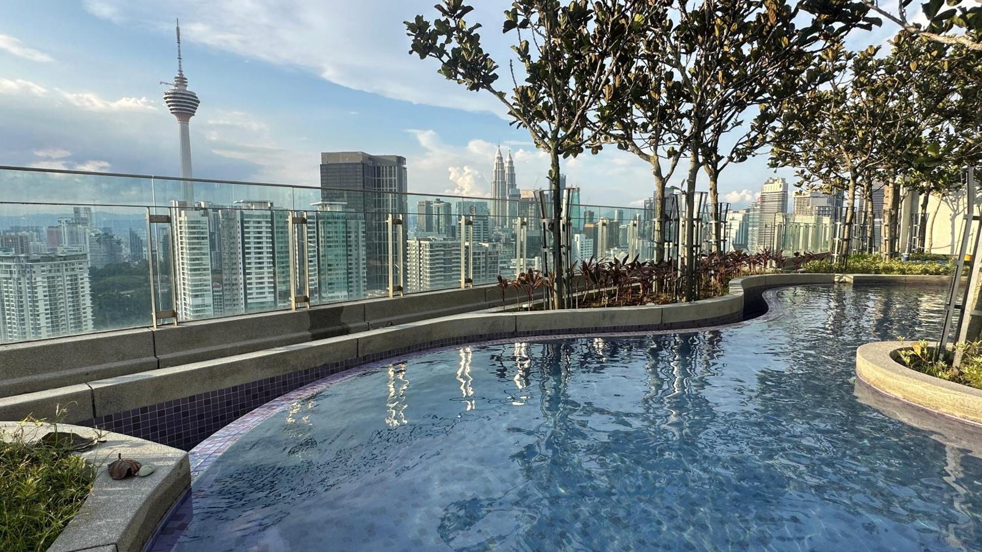 Skyline View In Bukit Bintang The Robertson 42F Lägenhet Kuala Lumpur Exteriör bild
