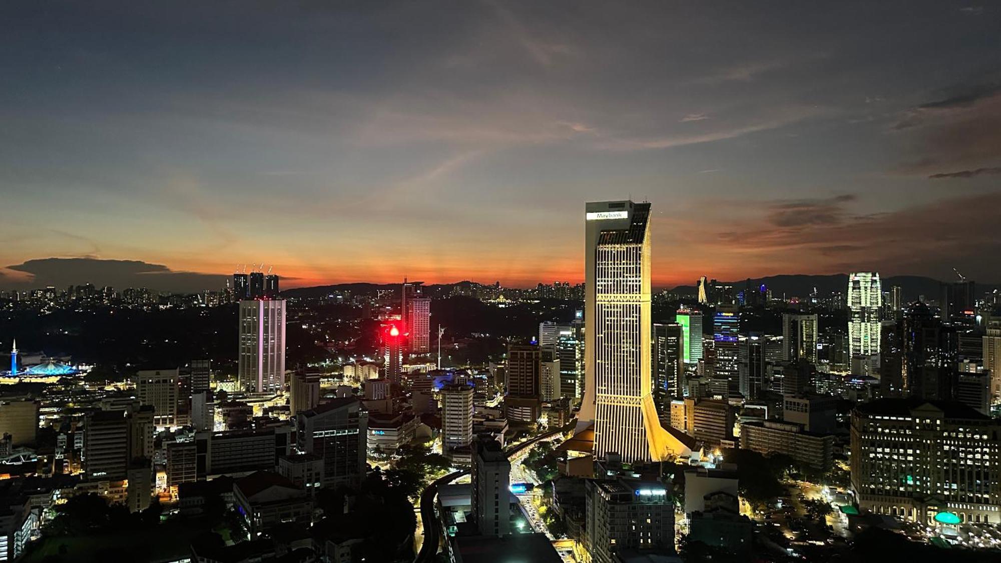Skyline View In Bukit Bintang The Robertson 42F Lägenhet Kuala Lumpur Exteriör bild